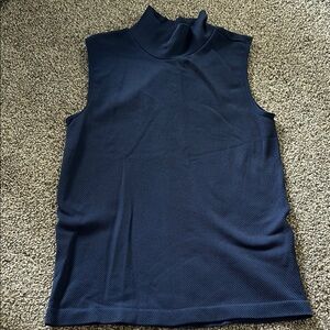 New York Laundry Blue Muscle Tee Crew Neck